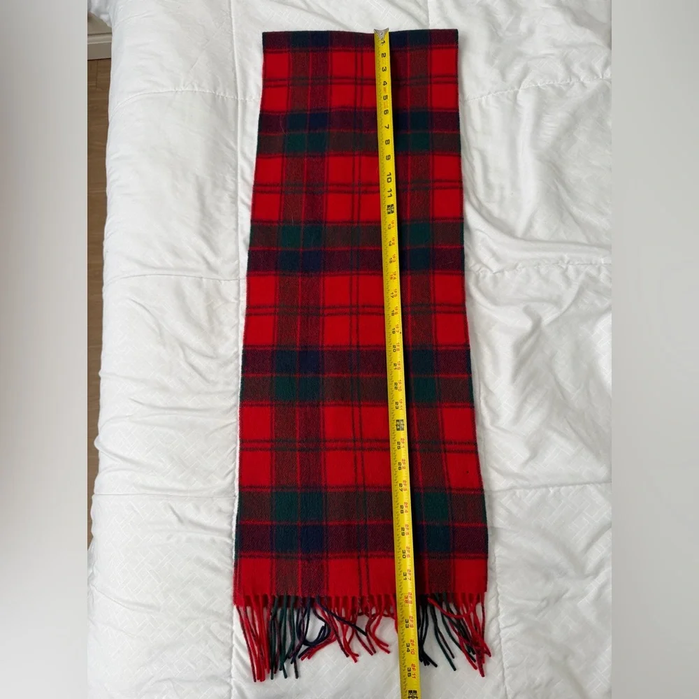 James Pringle Weavers 100% Wool Plaid Scarf Unisex Red Robertson Classic Preppy